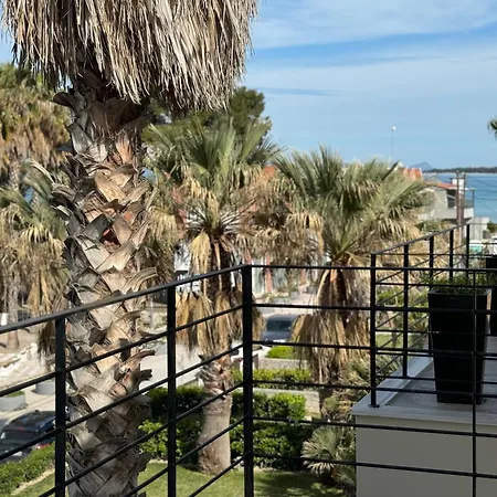 Vilă Exceptional Beachfront Blue Pearl