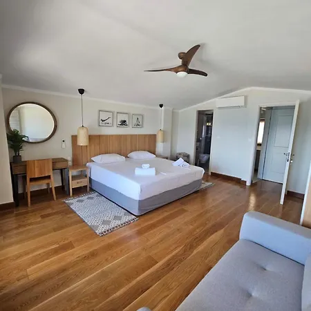 Vilă Exceptional Beachfront Blue Pearl