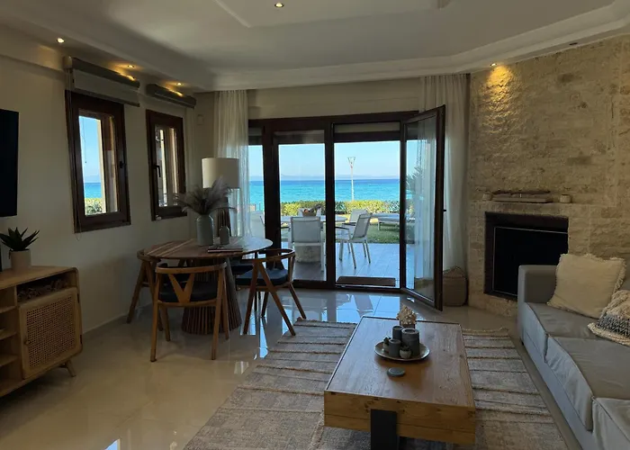 Villa Exceptional Beachfront Blue Pearl