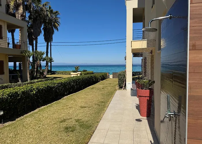 Exceptional Beachfront Blue Pearl *