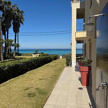 Exceptional Beachfront Blue Pearl *