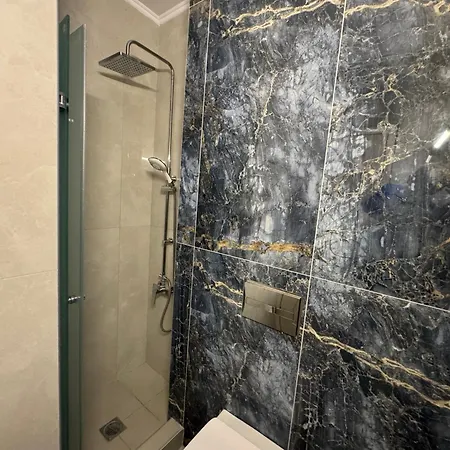 Exceptional Beachfront Blue Pearl * פפקוהורי